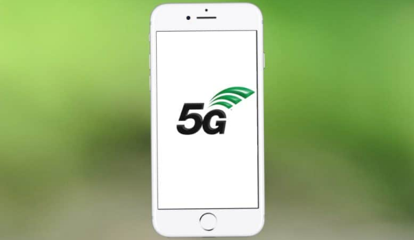 Apple والجيل الخامس من هواتف الايفون 4
