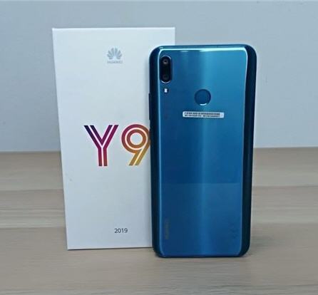 مميزات وعيوب موبايل هواوي Huawei Y9 2019 1
