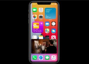 how to play the video in picture-in-picture mode in iOS 14 2