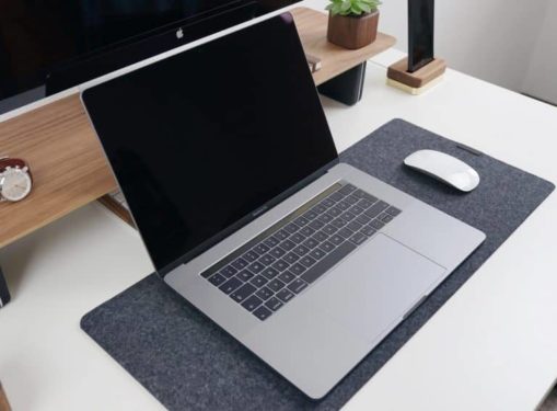 How to clean Macbooks 2