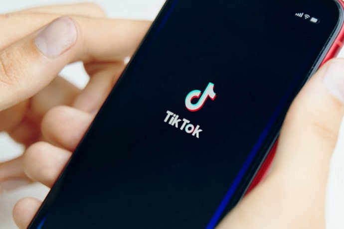 كيفية إضافة رابط قابل للنقر في TikTok Bio 1
