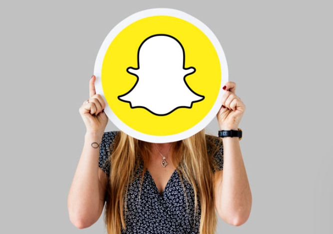 كيفية استخدام حساب سناب شات على جهازين 1