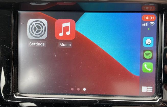 كيفية تغيير الخلفية فى كار بلاى CarPlay 1