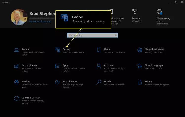 كيفية توصيل AirPods بجهاز Microsoft Surface 16