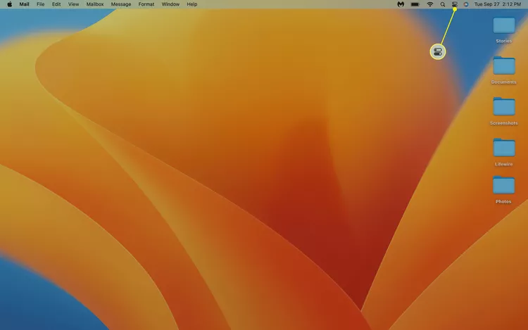 كيفية ضبط سطوع لوحة المفاتيح على جهاز MacBook Air 3