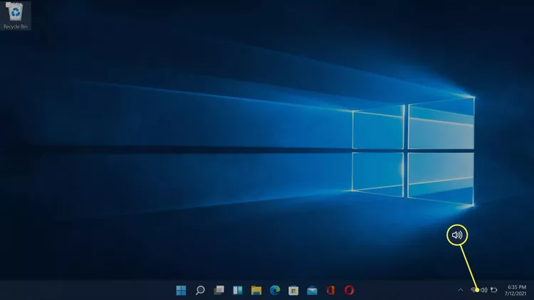 كيفية توصيل AirPods بجهاز Microsoft Surface 23