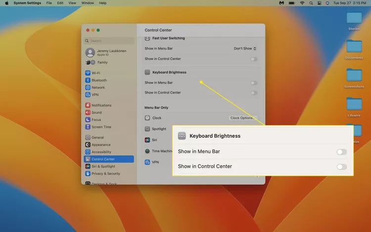 كيفية ضبط سطوع لوحة المفاتيح على جهاز MacBook Air 8