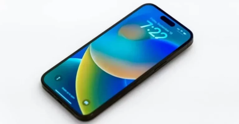 كيفية تمكين أو تعطيل العرض دائمًا في iPhone 14 Pro 15