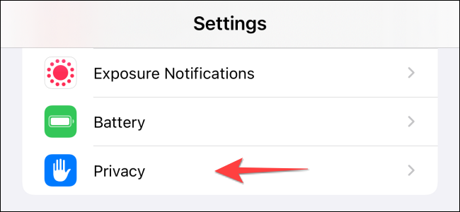 كيفية منع مواقع الويب من طلب موقعك في Safari على iPhone 5