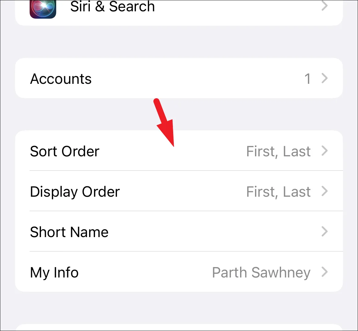 كيفية تغيير ترتيب فرز جهات الاتصال على iPhone 4